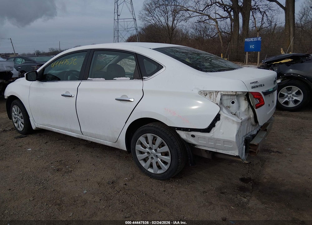 2015 NISSAN SENTRA S VIN: 3N1AB7AP4FY317557