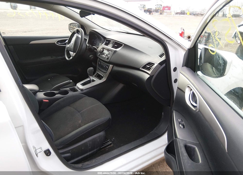 2015 NISSAN SENTRA S VIN: 3N1AB7AP4FY317557