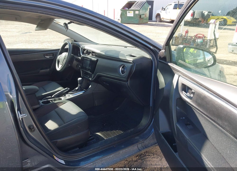 2019 TOYOTA COROLLA LE VIN: 2T1BURHE2KC153859