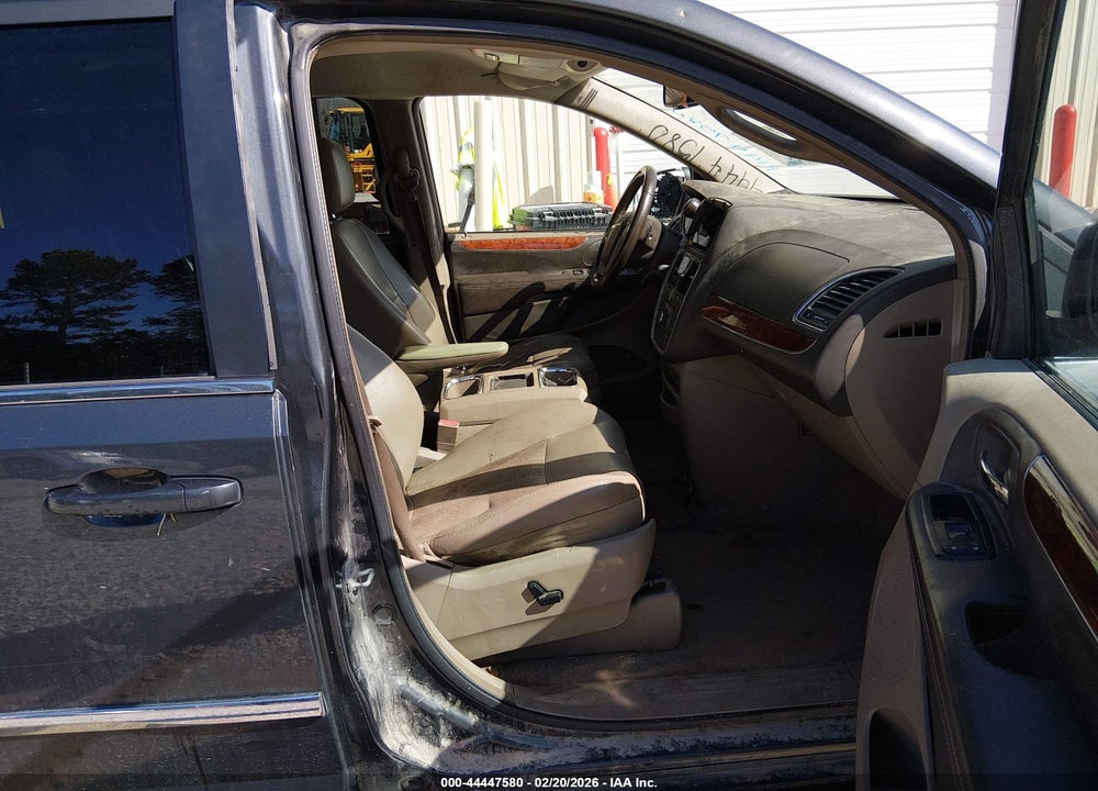 2012 CHRYSLER TOWN & COUNTRY TOURING-L VIN: 2C4RC1CG7CR135077