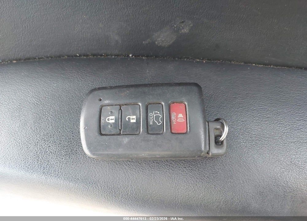 2015 TOYOTA HIGHLANDER XLE V6 VIN: 5TDKKRFHXFS105770