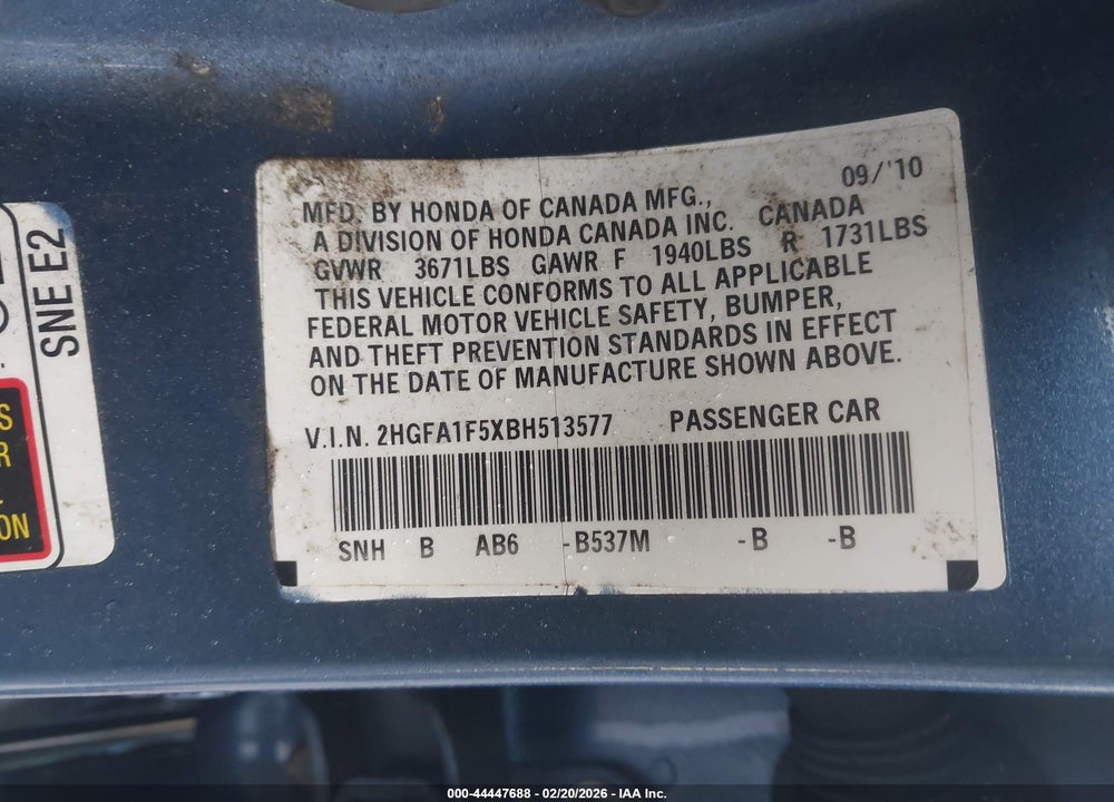 2011 HONDA CIVIC LX VIN: 2HGFA1F5XBH513577