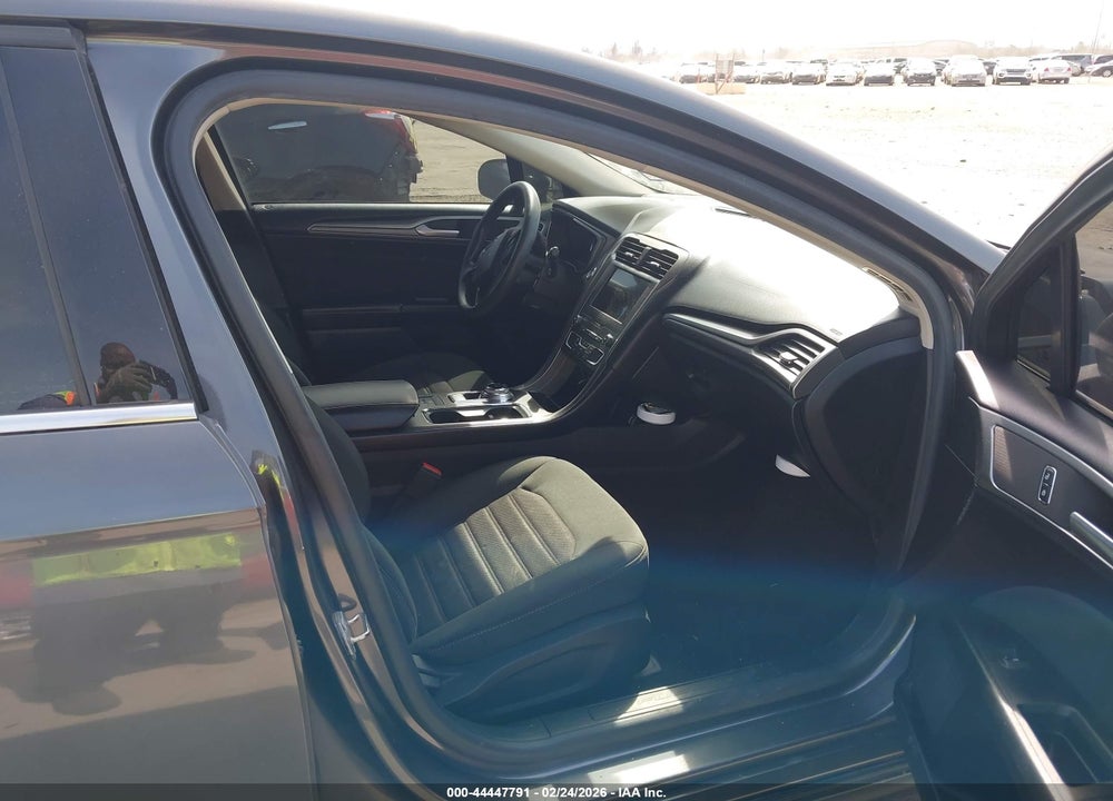 2020 FORD FUSION SE VIN: 3FA6P0HD1LR148312