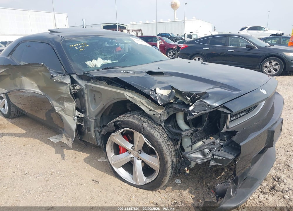 2010 DODGE CHALLENGER SRT8 VIN: 2B3CJ7DW1AH111401