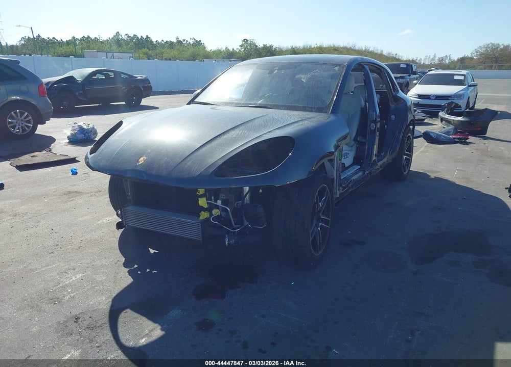 2021 PORSCHE MACAN VIN: WP1AA2A57MLB01076