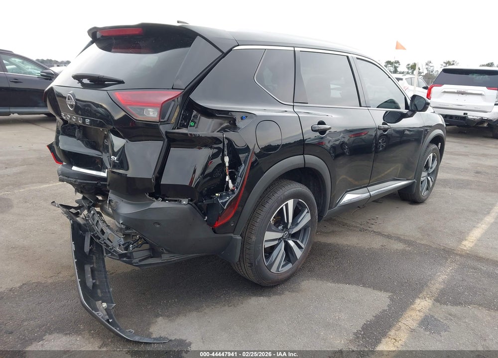 2023 NISSAN ROGUE SL FWD VIN: 5N1BT3CA3PC744699