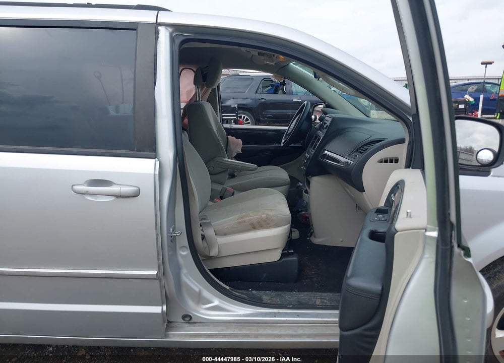 2011 DODGE GRAND CARAVAN MAINSTREET VIN: 2D4RN3DG0BR719326