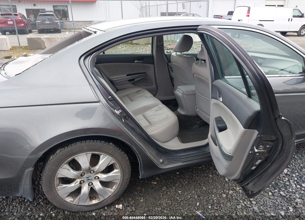 2009 HONDA ACCORD 2.4 EX-L VIN: 1HGCP26829A000608