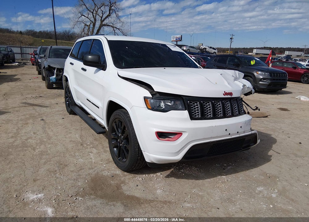 2020 JEEP GRAND CHEROKEE ALTITUDE 4X2 VIN: 1C4RJEAG9LC407198