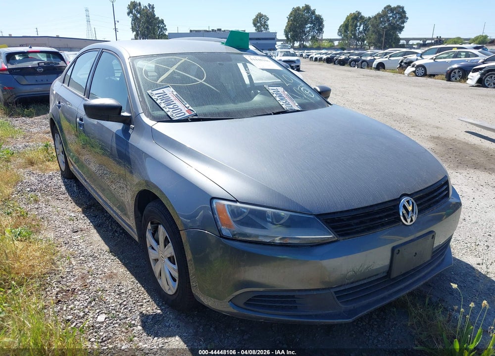 2014 VOLKSWAGEN JETTA 2.0L S VIN: 3VW2K7AJ5EM437352