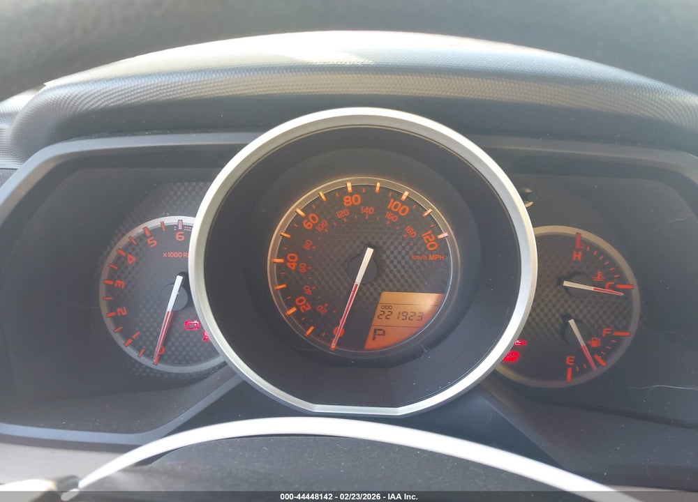 2010 TOYOTA 4RUNNER SR5 V6 VIN: JTEZU5JR5A5009198