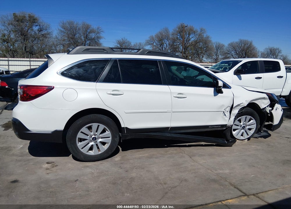2018 SUBARU OUTBACK 2.5I PREMIUM VIN: 4S4BSADC6J3235754