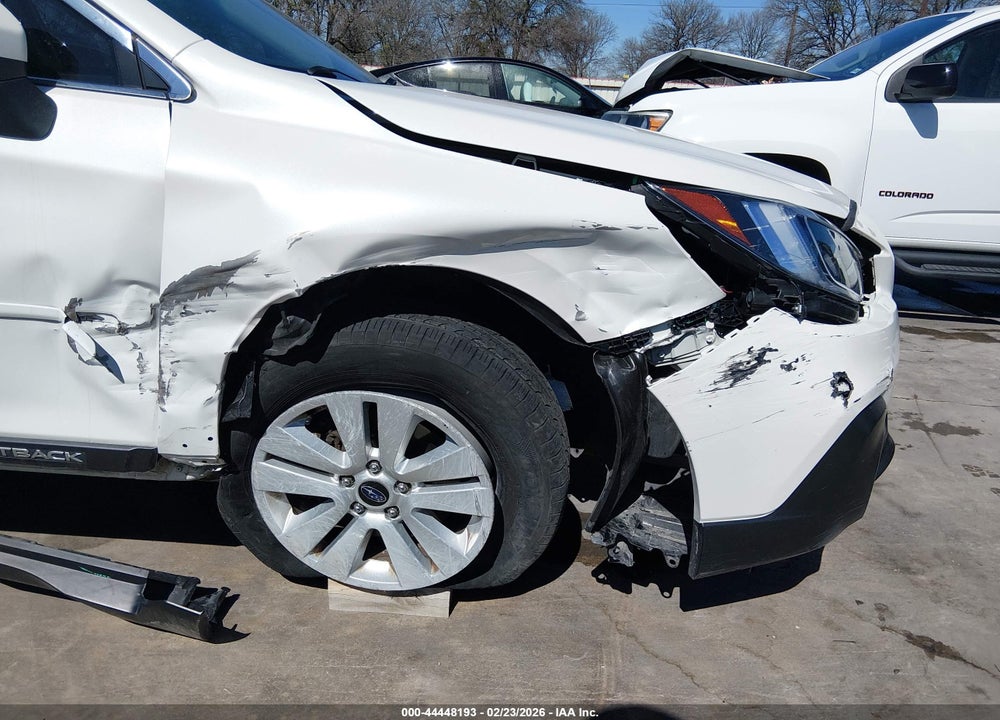 2018 SUBARU OUTBACK 2.5I PREMIUM VIN: 4S4BSADC6J3235754