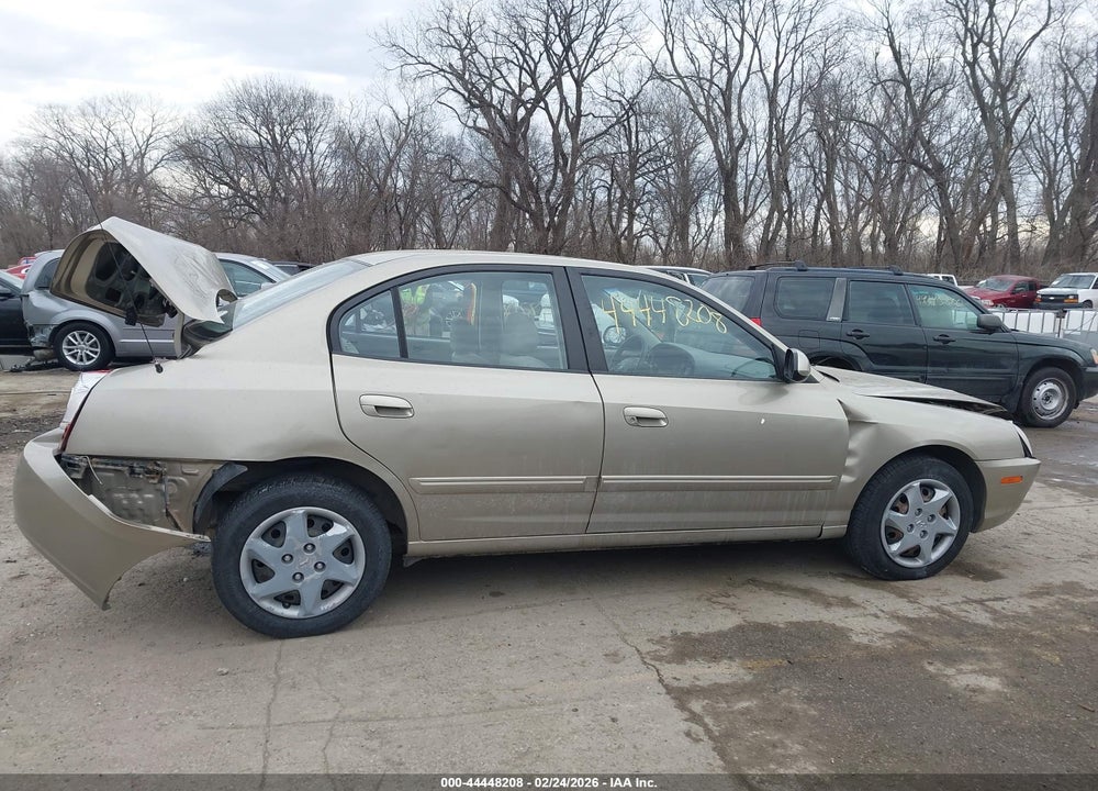 2005 HYUNDAI ELANTRA GLS/GT VIN: KMHDN46D25U048406