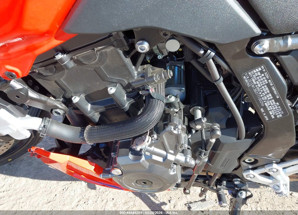 2026 SUZUKI GSX800 F VIN: JS1EM13B3T7100256