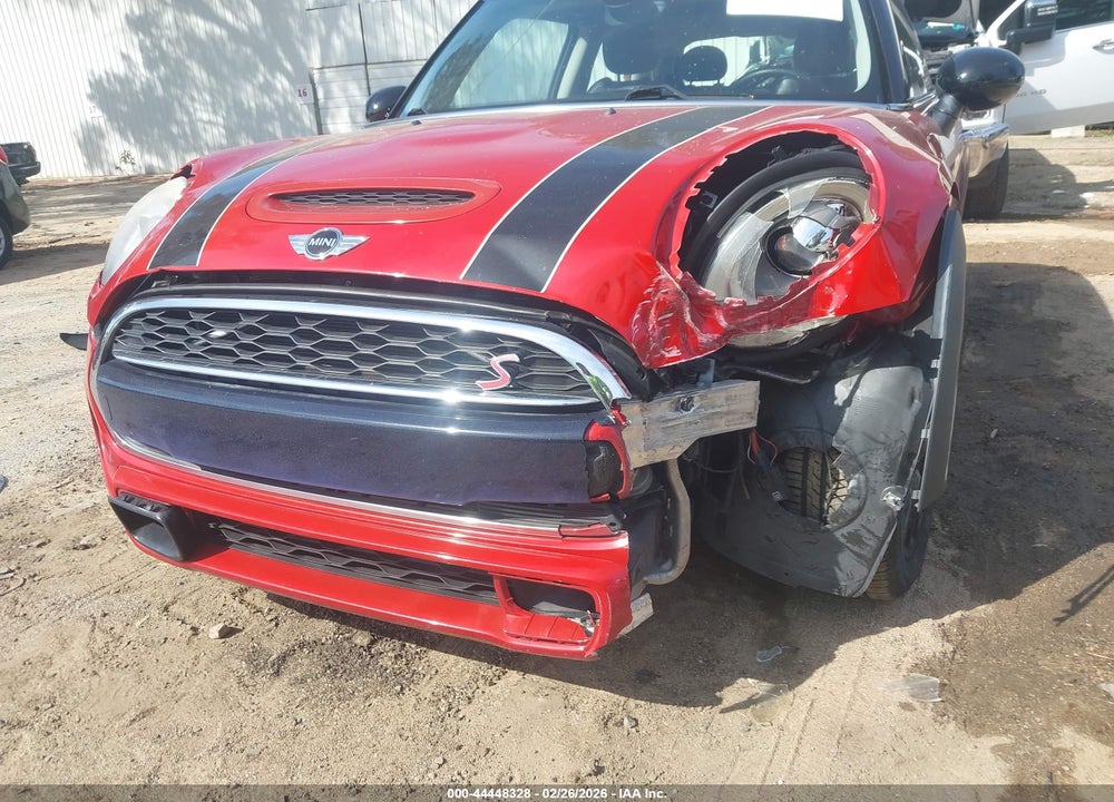 2015 MINI HARDTOP COOPER S VIN: WMWXP7C50F2A35788