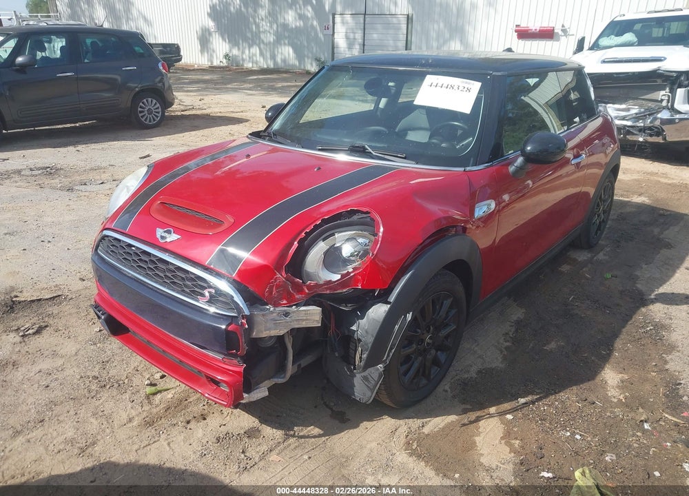 2015 MINI HARDTOP COOPER S VIN: WMWXP7C50F2A35788