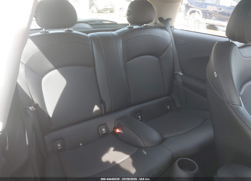 2015 MINI HARDTOP COOPER S VIN: WMWXP7C50F2A35788