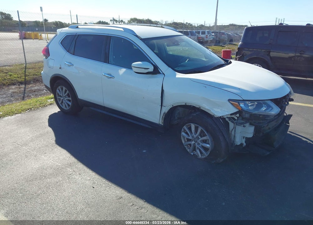 2019 NISSAN ROGUE SV VIN: KNMAT2MV5KP529158