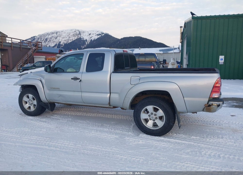 2005 TOYOTA TACOMA VIN: 5TEUX42N75Z071894