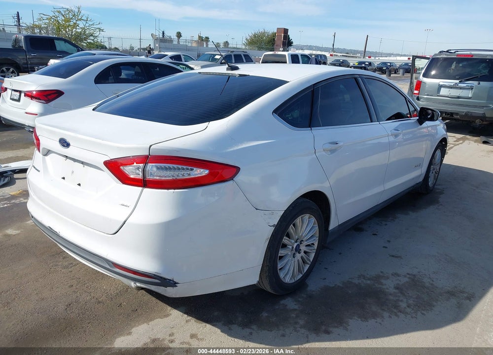2015 FORD FUSION HYBRID S VIN: 3FA6P0UUXFR119336
