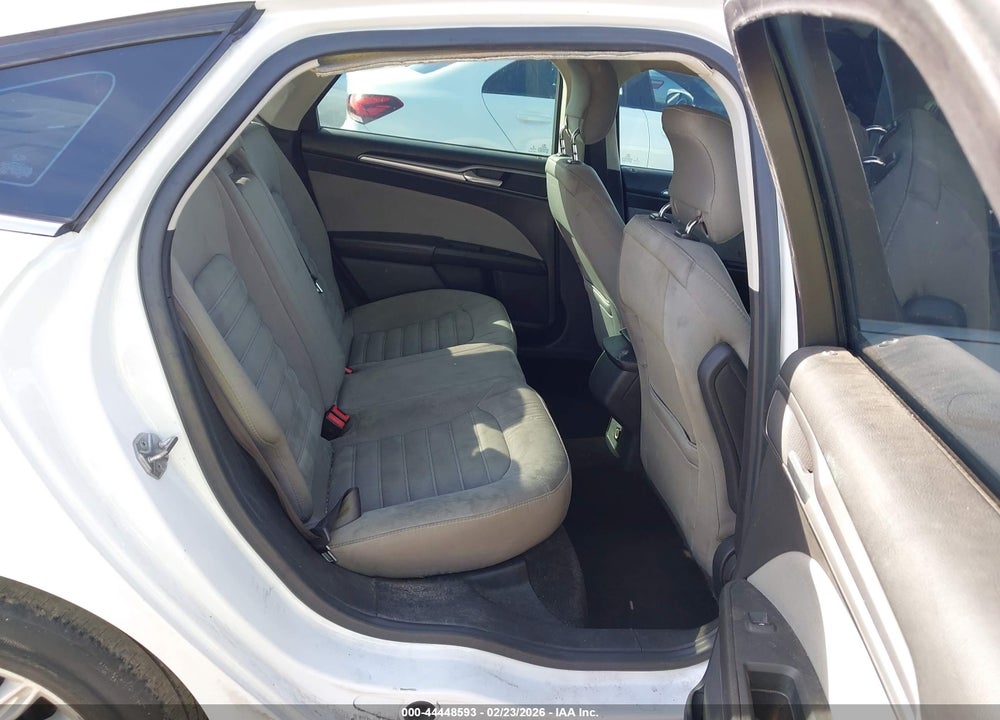 2015 FORD FUSION HYBRID S VIN: 3FA6P0UUXFR119336