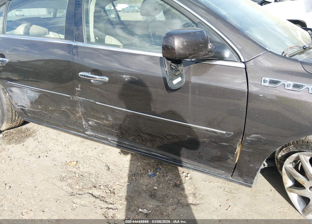 2008 BUICK LUCERNE CXL VIN: 1G4HD57218U133751