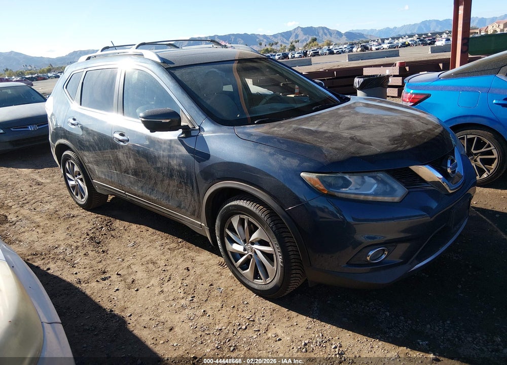 2015 NISSAN ROGUE SL VIN: 5N1AT2MT8FC767688