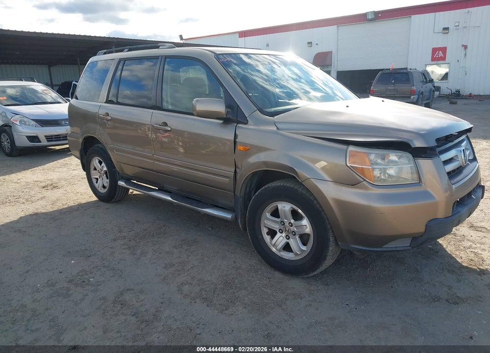 2008 HONDA PILOT VP VIN: 5FNYF18218B016136
