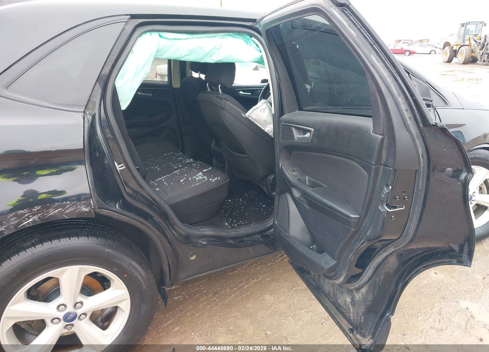 2015 FORD EDGE SE VIN: 2FMTK3G97FBB53801