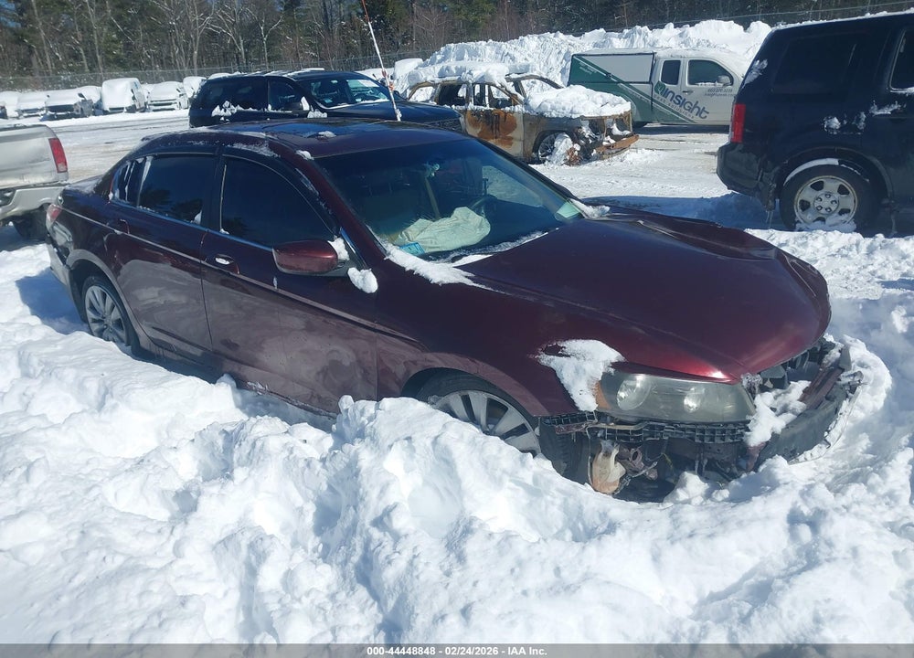 2011 HONDA ACCORD 2.4 EX VIN: 1HGCP2F72BA029300