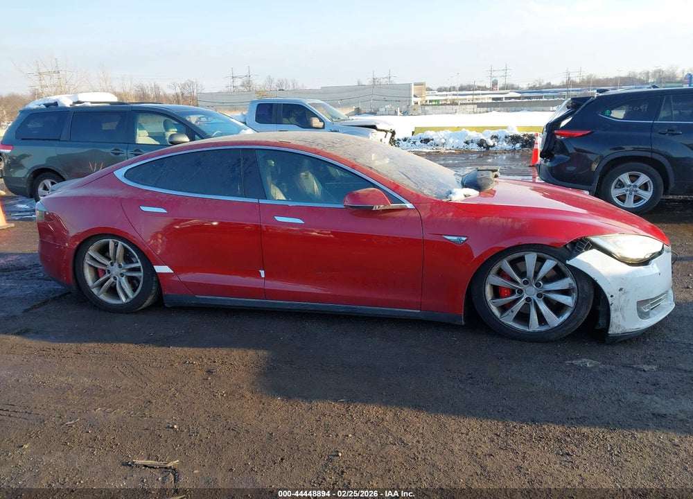 2015 TESLA MODEL S 70D/85D/P85D VIN: 5YJSA1H28FFP67767