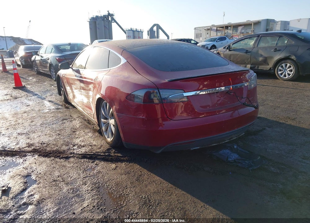 2015 TESLA MODEL S 70D/85D/P85D VIN: 5YJSA1H28FFP67767