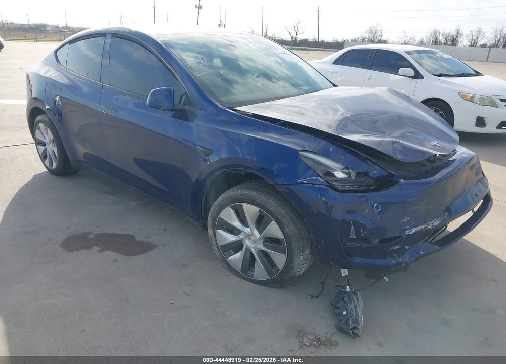2024 TESLA MODEL Y LONG RANGE DUAL MOTOR ALL-WHEEL DRIVE VIN: 7SAYGDEE8RA221175
