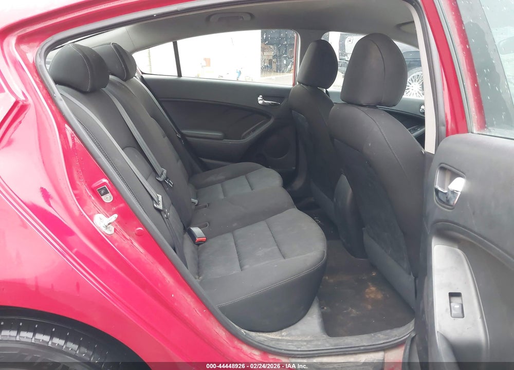 2016 KIA FORTE LX VIN: KNAFK4A6XG5581130