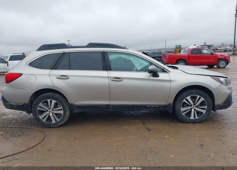 2018 SUBARU OUTBACK 2.5I LIMITED VIN: 4S4BSANC4J3288399