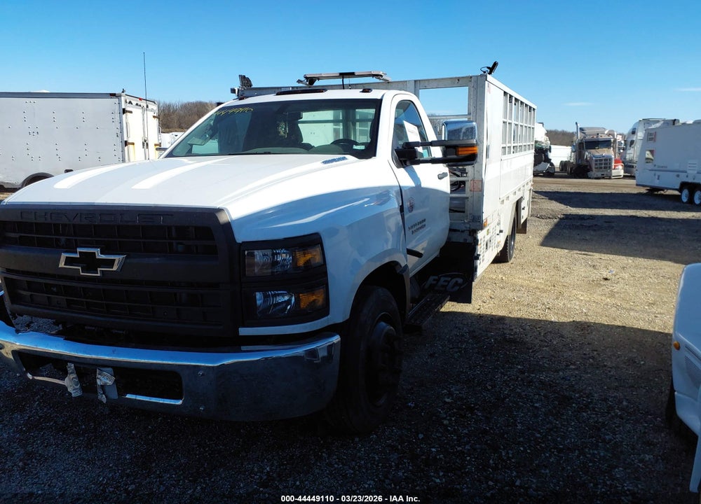 2021 CHEVROLET SILVERADO 4500HD 1WT VIN: 1HTKHPVK8MH208027