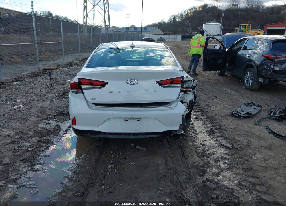 2018 HYUNDAI SONATA SE VIN: 5NPE24AF1JH603327
