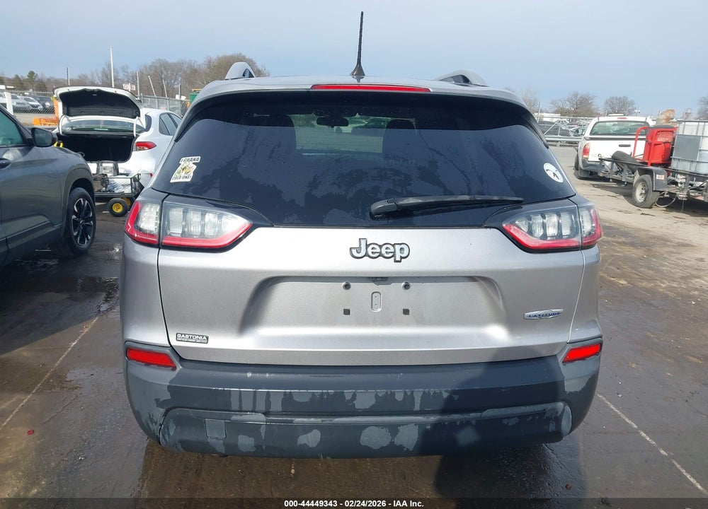 2019 JEEP CHEROKEE LATITUDE FWD VIN: 1C4PJLCBXKD205993