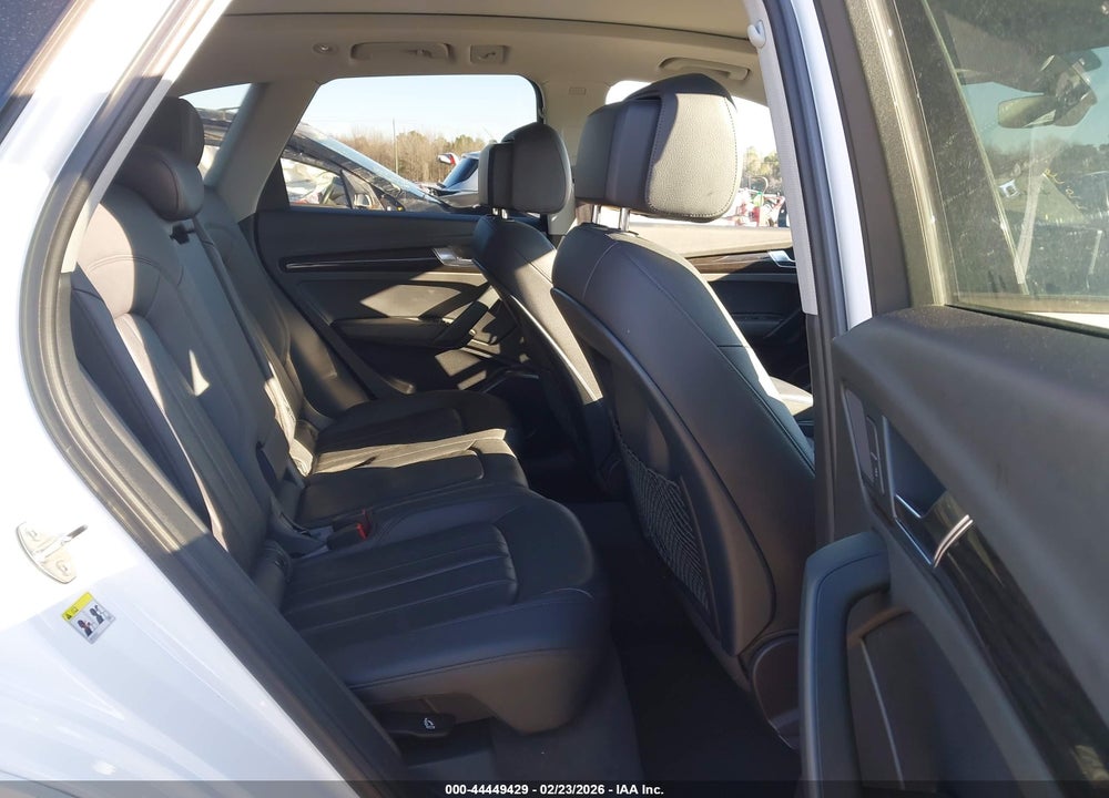 2018 AUDI Q5 2.0T PREMIUM/2.0T TECH PREMIUM VIN: WA1ANAFY7J2044232