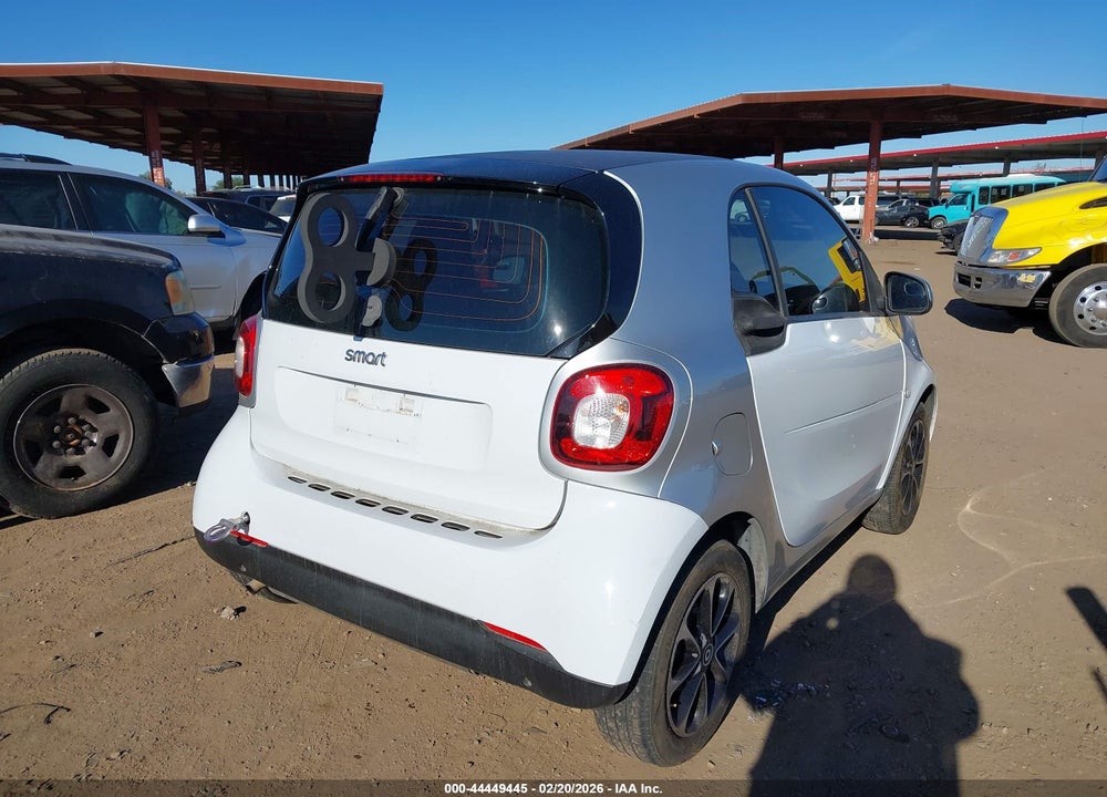 2016 SMART FORTWO PASSION VIN: WMEFJ5DA8GK067999