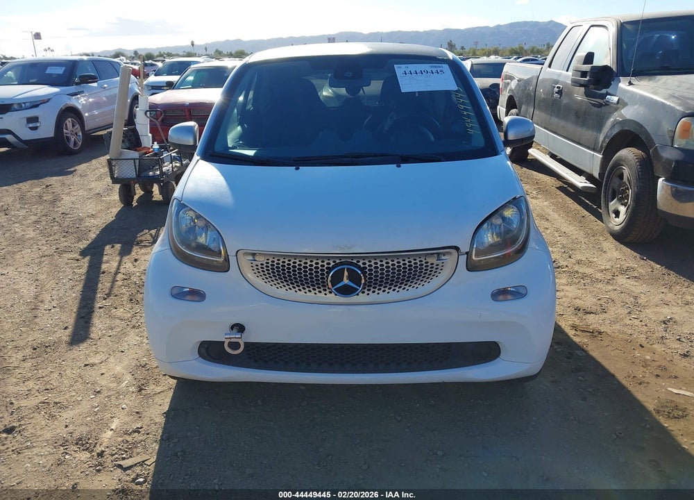 2016 SMART FORTWO PASSION VIN: WMEFJ5DA8GK067999