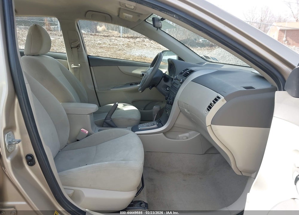 2010 TOYOTA COROLLA LE VIN: 1NXBU4EE5AZ237789