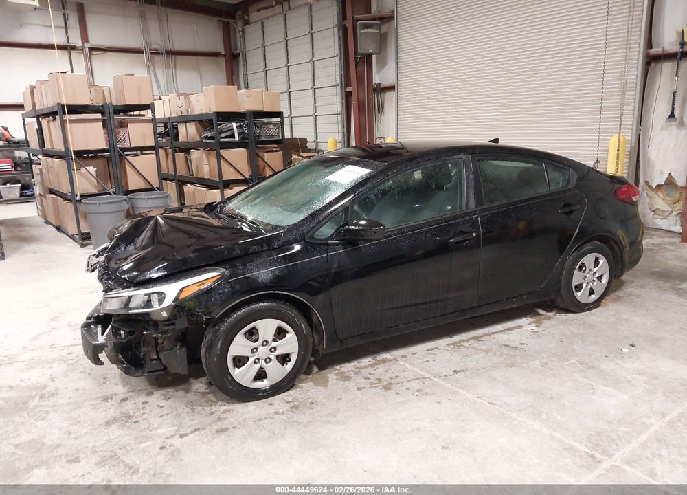 2017 KIA FORTE LX VIN: 3KPFK4A74HE102119