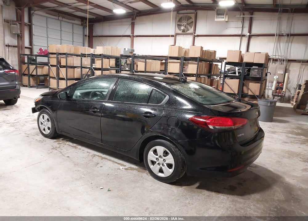 2017 KIA FORTE LX VIN: 3KPFK4A74HE102119