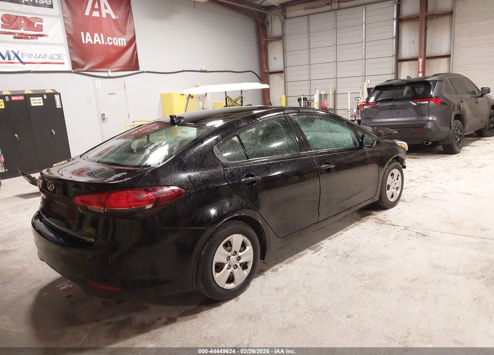 2017 KIA FORTE LX VIN: 3KPFK4A74HE102119