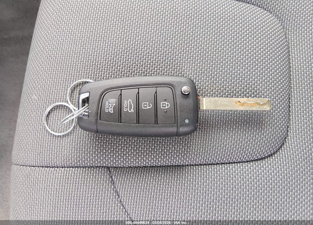 2024 HYUNDAI ELANTRA SE VIN: KMHLL4DG4RU840089