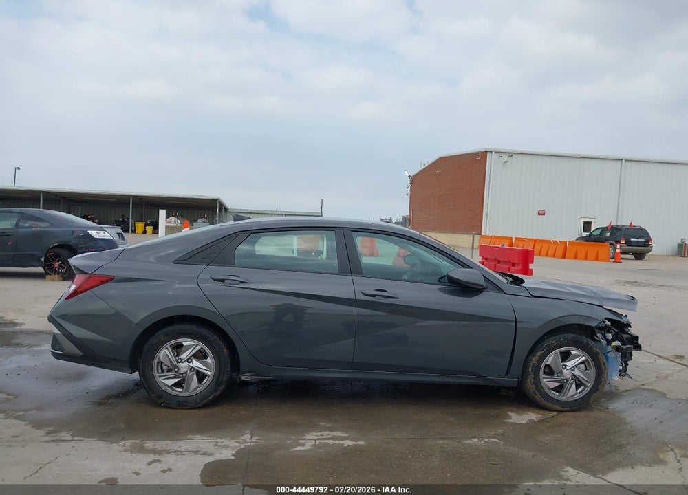 2024 HYUNDAI ELANTRA SE VIN: KMHLL4DG2RU851544