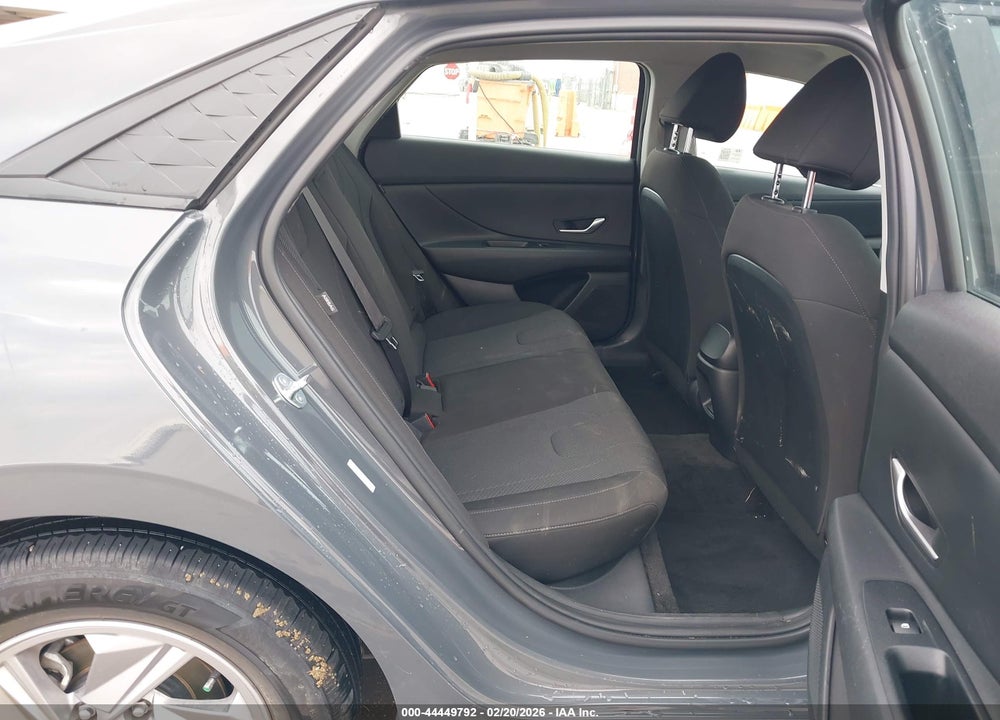 2024 HYUNDAI ELANTRA SE VIN: KMHLL4DG2RU851544