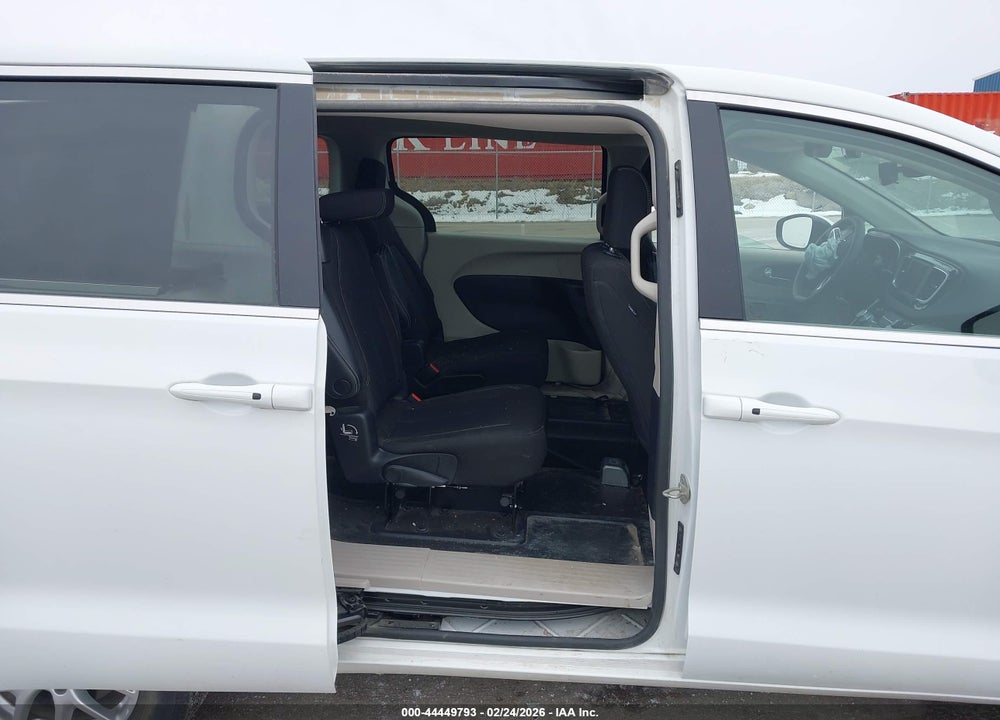 2023 CHRYSLER VOYAGER LX VIN: 2C4RC1CG7PR579338